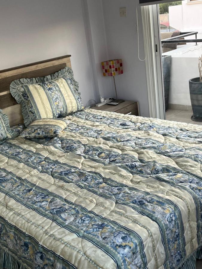 Appartement Cyprus-Grecian Sea à Larnaca Extérieur photo